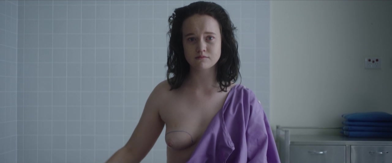 Liv Hewson is demonstrating nude boob with piercing in hospital. 