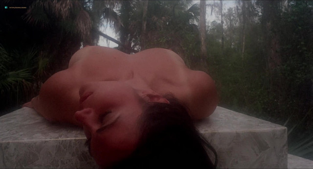 Jill Senter nude, Gini Eastwood nude - Pick-Up (1975)