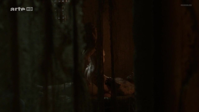 Vittoria Scognamiglio nude - Odysseus - S01E03 (2013)