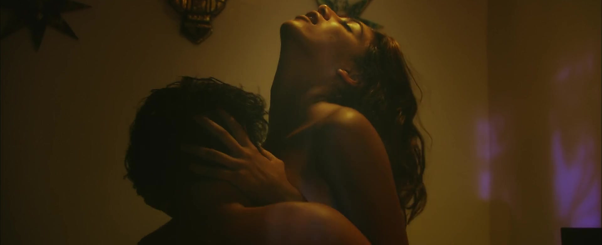 Chen Shilony sexy - Honey Killer (2011)