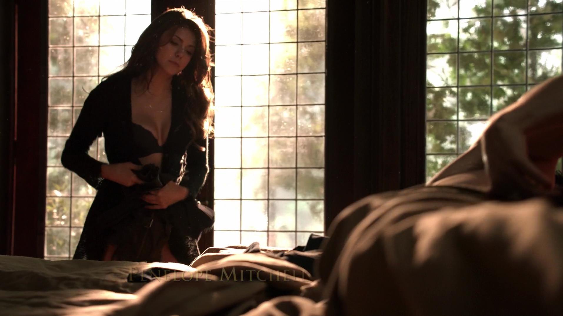 Nina Dobrev sexy - <b>The</b> <b>Vampire</b> <b>Diaries</b> s05e17 (2014) .