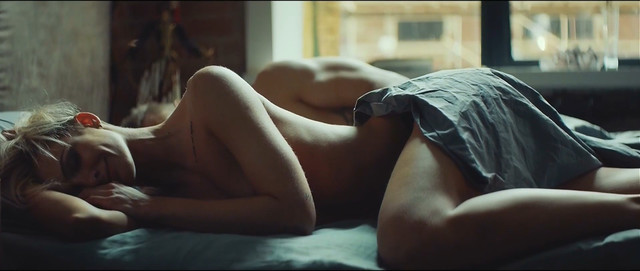 Polina Maksimova nude - Without Me (2018)