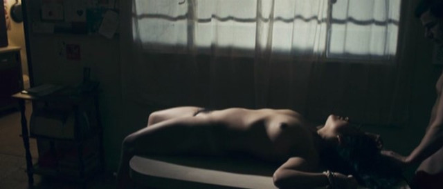 Monica Del Carmen nude - Ano bisiesto (2010)