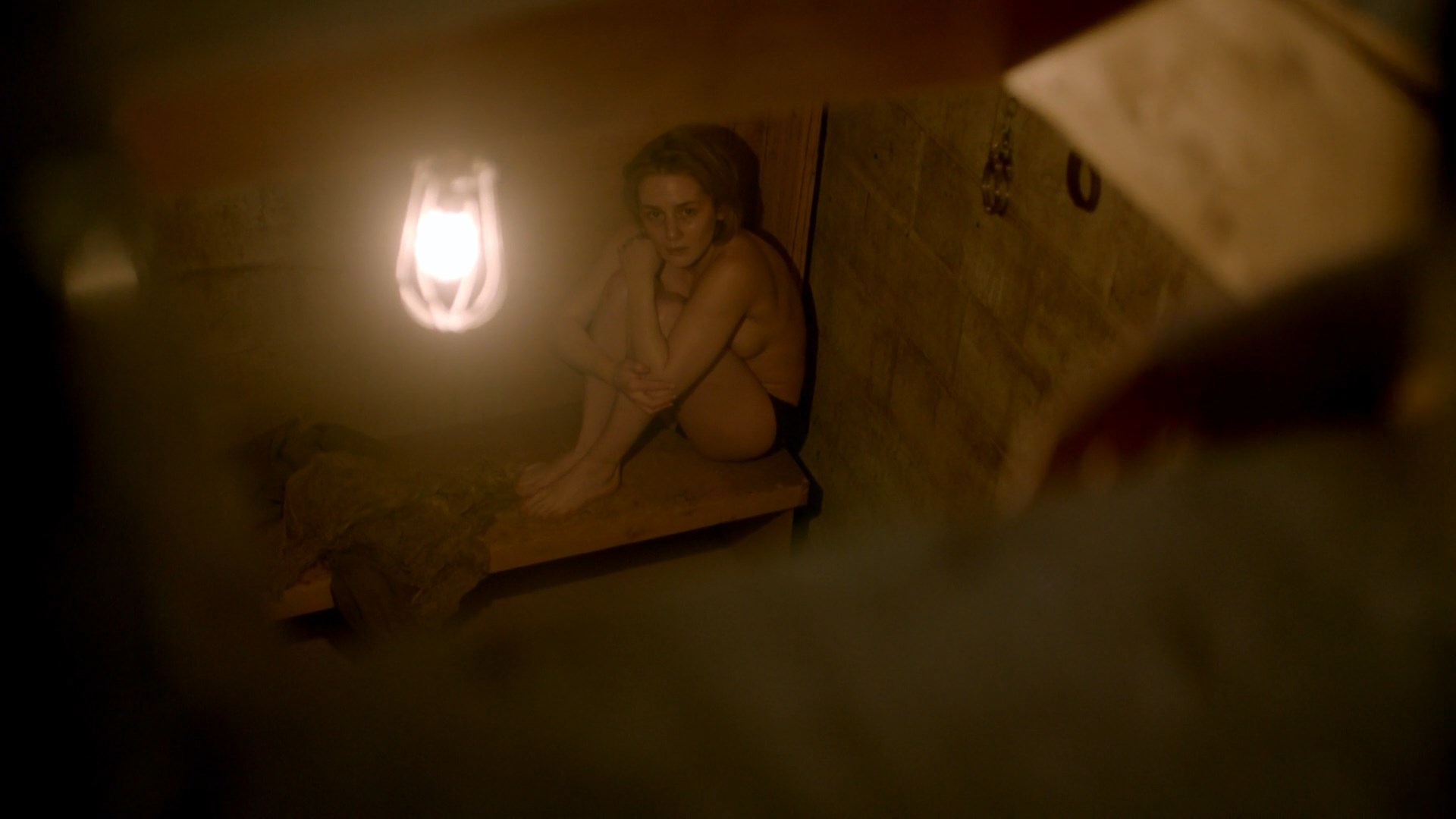 Lien Neville Desnudo Clip Movie Naked Woman