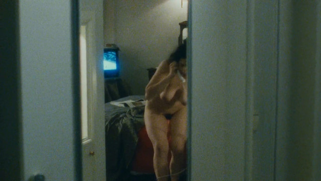 Arsinee Khanjian nude - Irma Vep (1996)