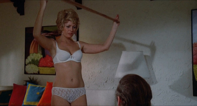 Beverly Powers nude - Invasion of the Bee Girls (1973)