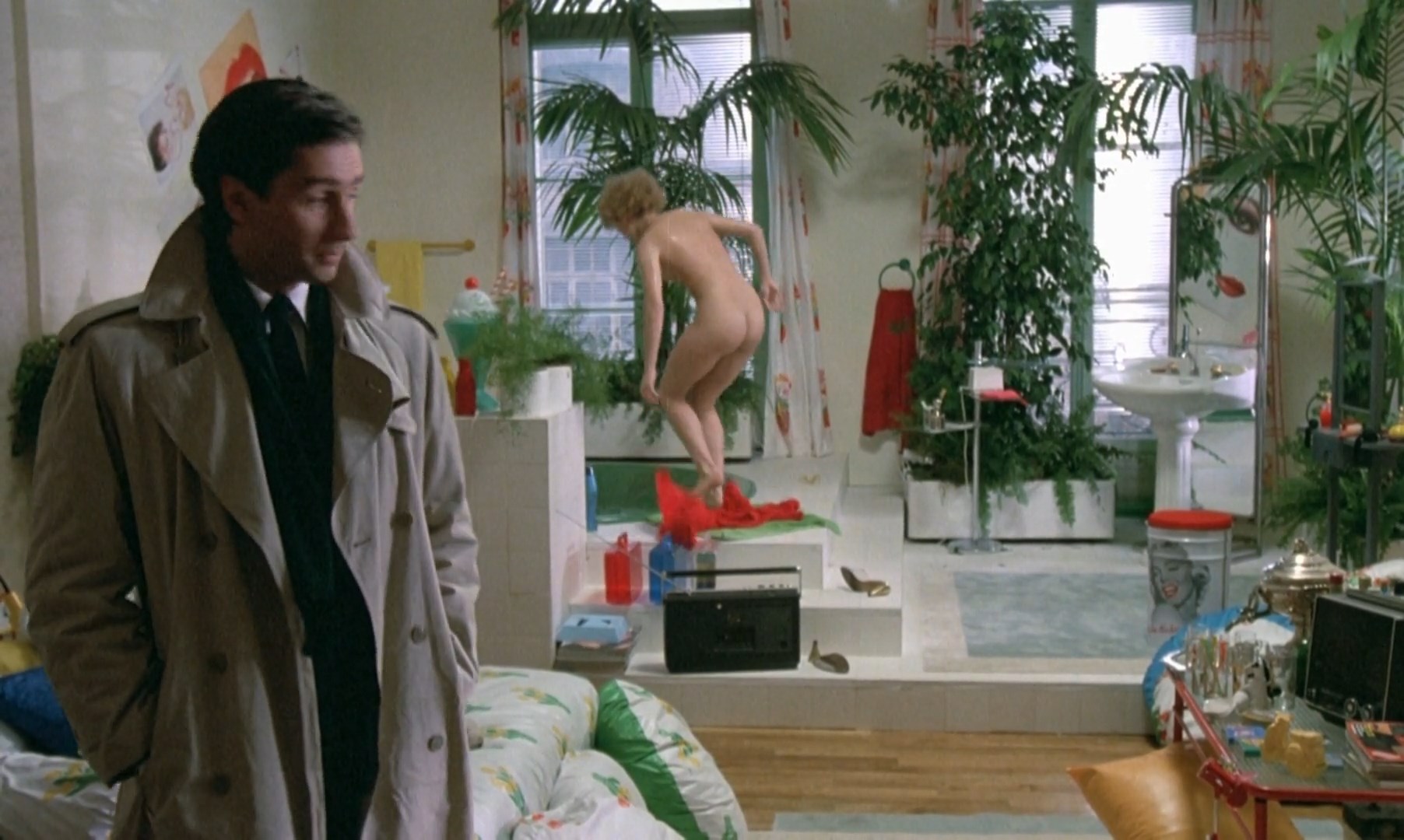 Grace De Capitani nude - Les ripoux (1984)