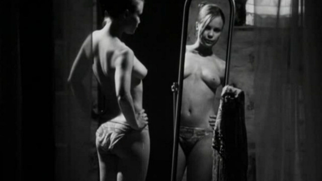 Saija Lentonen nude - Young Love (2001)