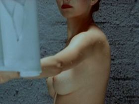 Stefanie Stappenbeck nude - Rosenkavalier (1997)