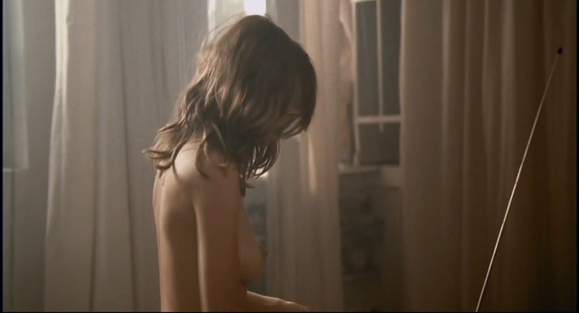 Stefanie Stappenbeck nude - Barfuss (2005)