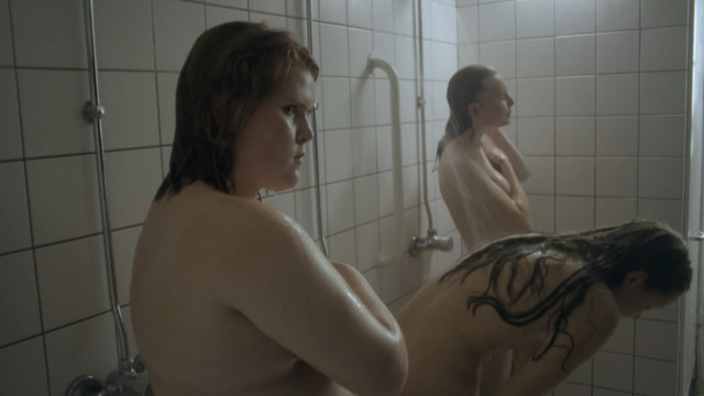 Line Hesdam nude - Lulus forste gang (2016)