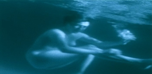 Chulpan Hamatova nude – Tuvalu (1999)