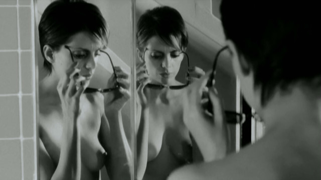 Macarena Gomez nude - La nina (2012)