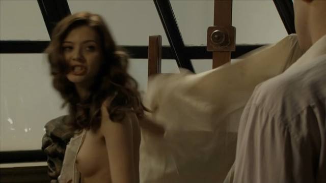 Nina Jankovic nude - Montevideo Bog te video! (2010)