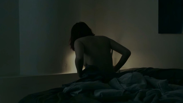 Ingrid Garcia Jonsson nude - Ana de dia (2018)