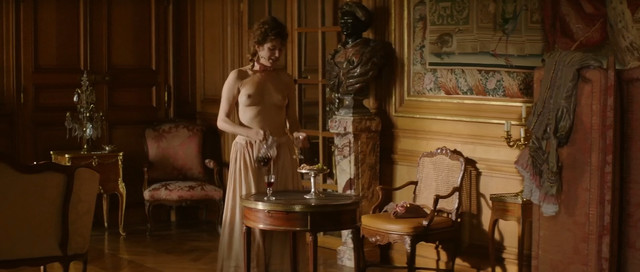 Manon Kneuse nude - Mademoiselle de Joncquieres (2018)