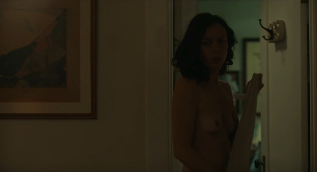 Tamara Arias nude - Good People (2018)