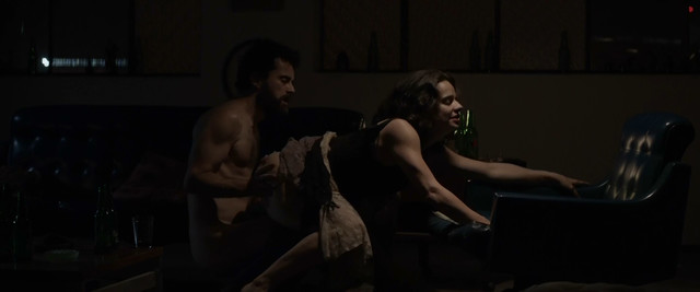 Raquel Karro nude - Pendular (2017)