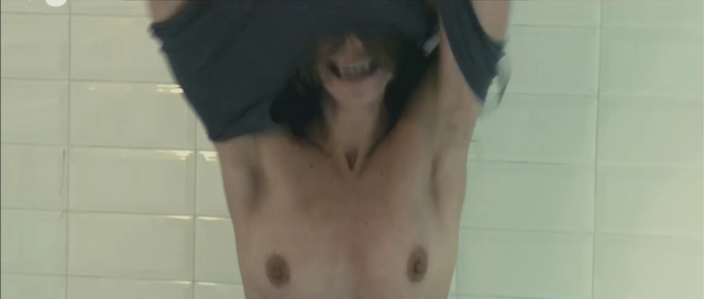 Aina Clotet nude - Elisa K (2010)