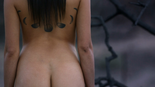 Nicole Branch nude - Gravitate (2014)