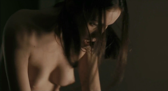 Sabrina Greve nude - O Duplo (2012)