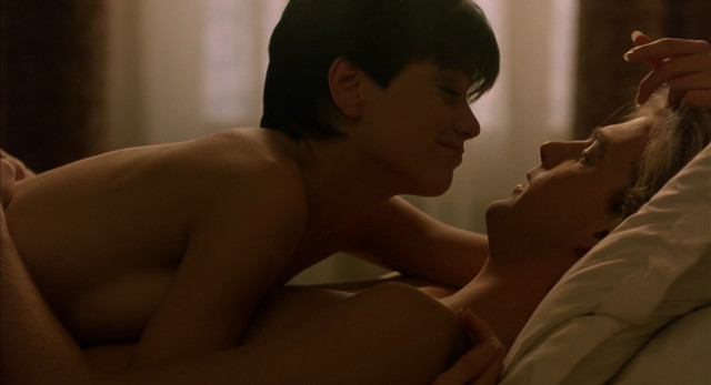 Linda Fiorentino nude - Gotcha (1985)