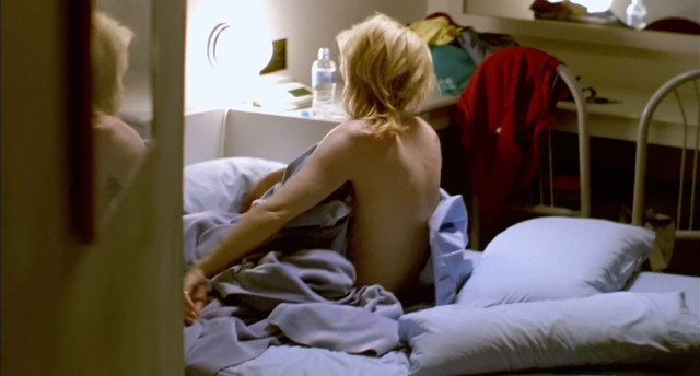Cate Blanchett sexy - Little Fish (2005)
