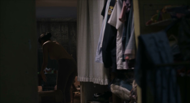 Samantha Castillo nude - Pelo malo (2013)