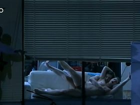 Elise Schaap nude - Het temmen van de feeks (2009)