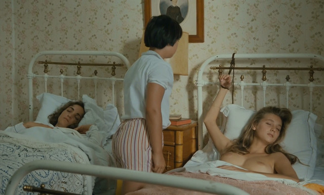Nude Video Celebs Dominique Blanc Nude Milou En Mai 1989 