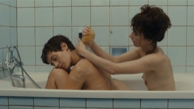 Sandrine Blancke nude - Soeur Sourire (2008)