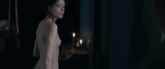 Nude Video Celebs Stacy Martin Nude Dernier Amour 2019