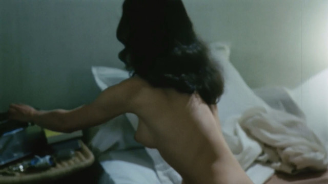 Isabelle Weingarten nude - Quatre nuits d'un reveur (1971)