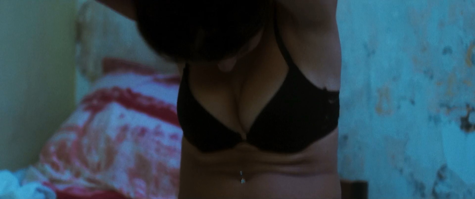 Nude video celebs » Kenza Fortas sexy - Sheherazade (2018)
