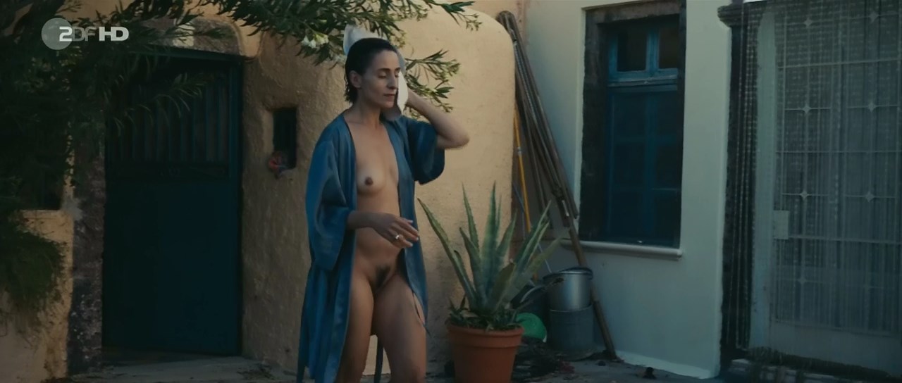 Artemis Chalkidou nude- Die Tochter (2017)