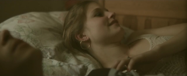 Helena Coppejans sexy - Il n'y a pas sans toi (2011)