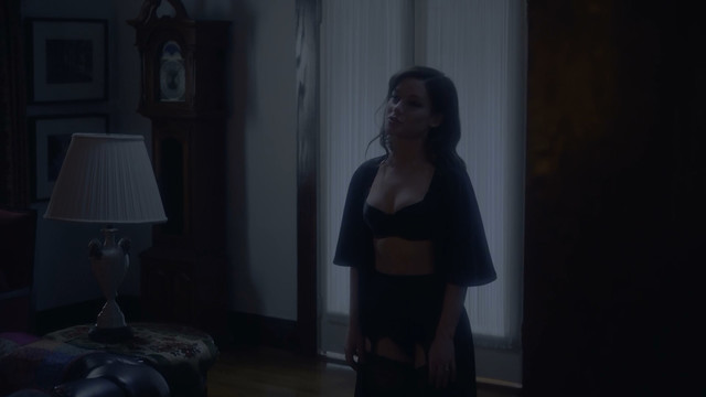 Jane Levy sexy - What/If s01e01-09 (2019)