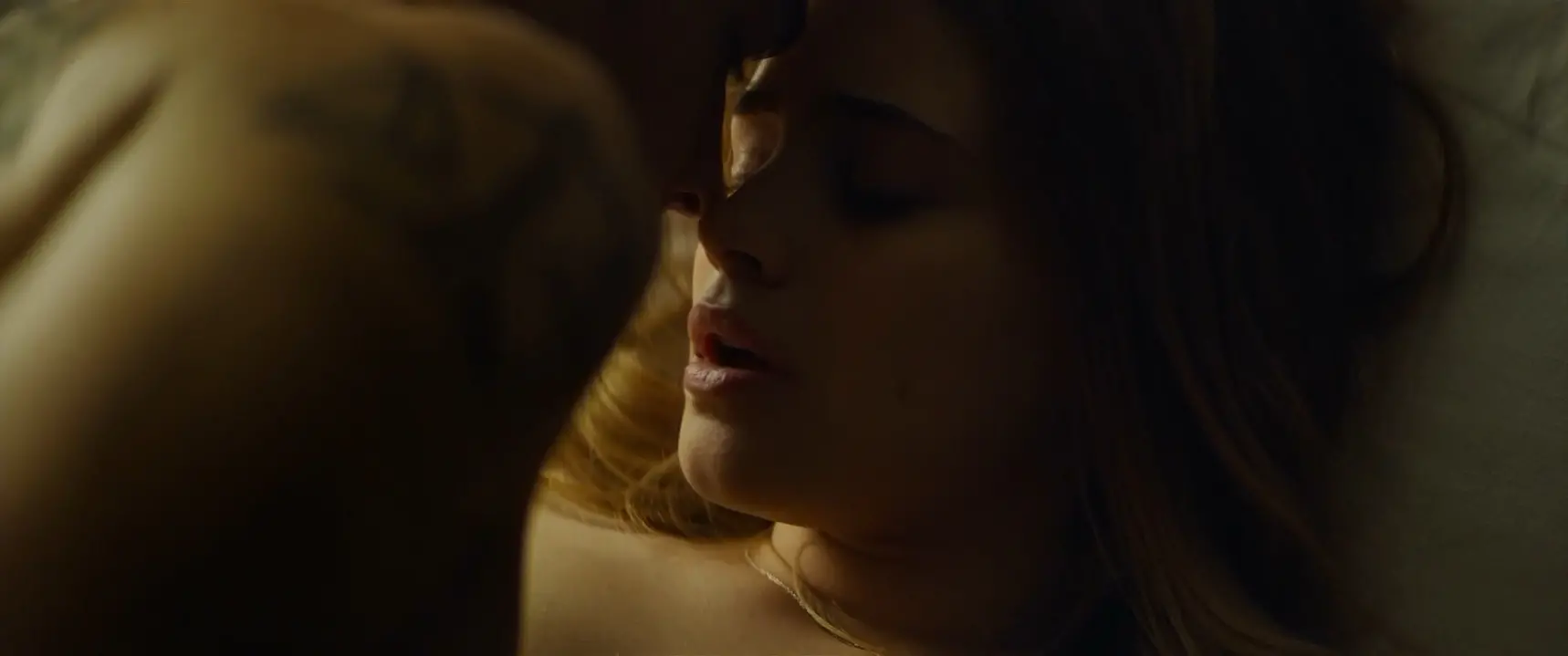 Josephine Langford sexy - After (2019)