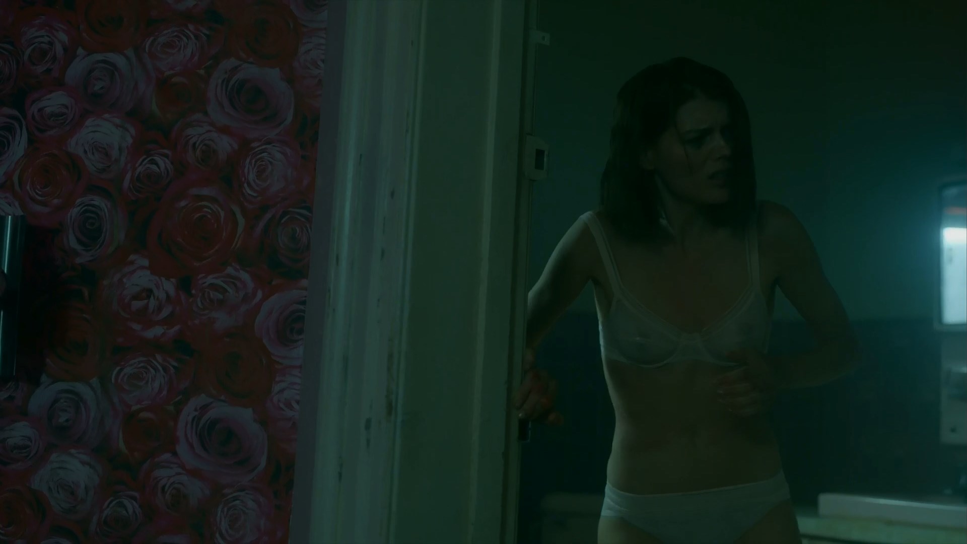 Nude Video Celebs Emma Greenwell Sexy The Rook S01e01 2019