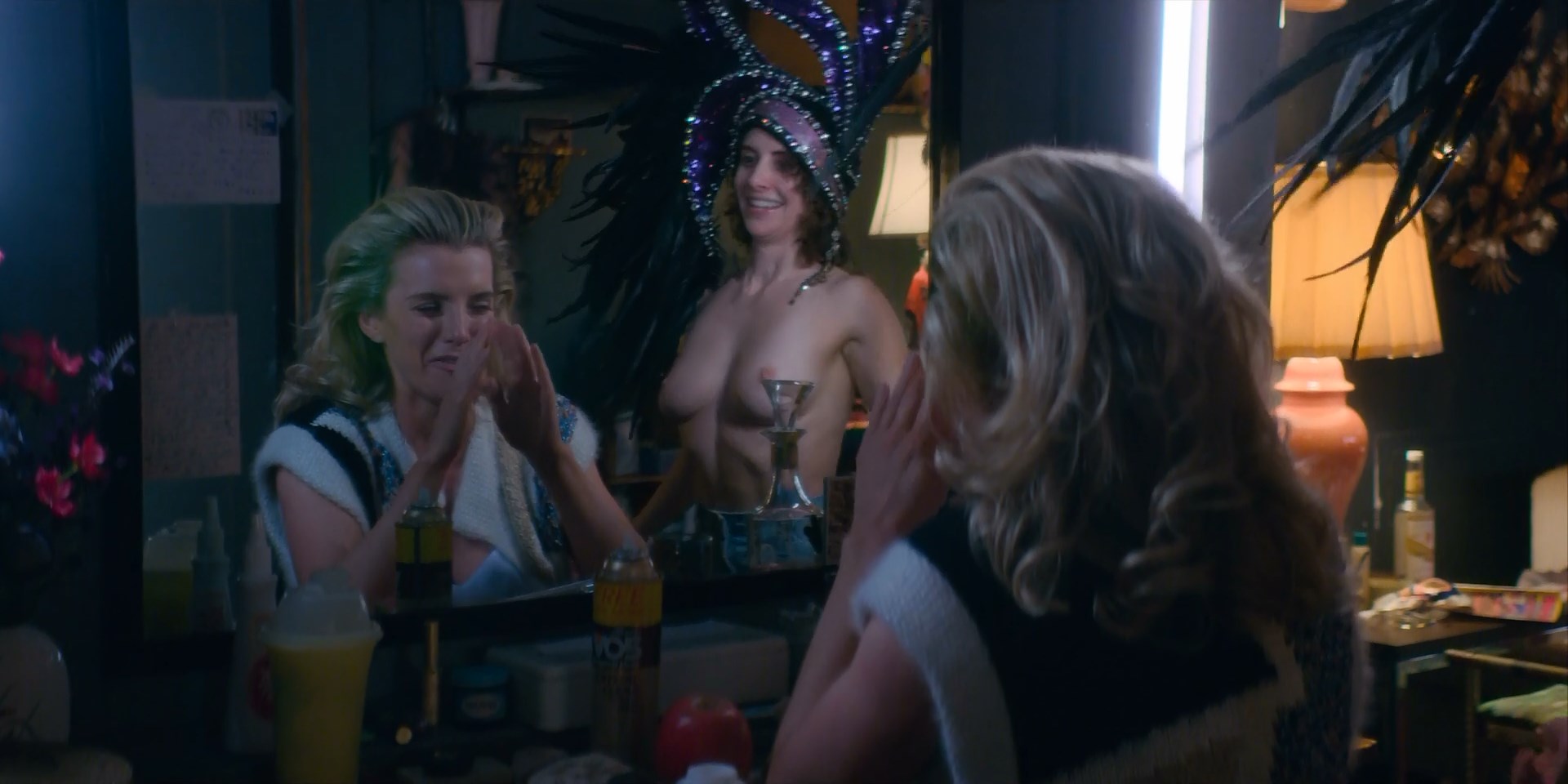 Nude Video Celebs Alison Brie Nude Glow S03e03 2019