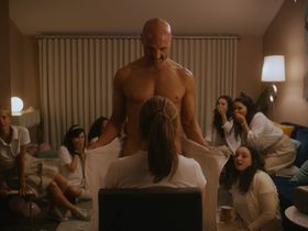 Jess Gabor sexy - Hot Seat (2017)