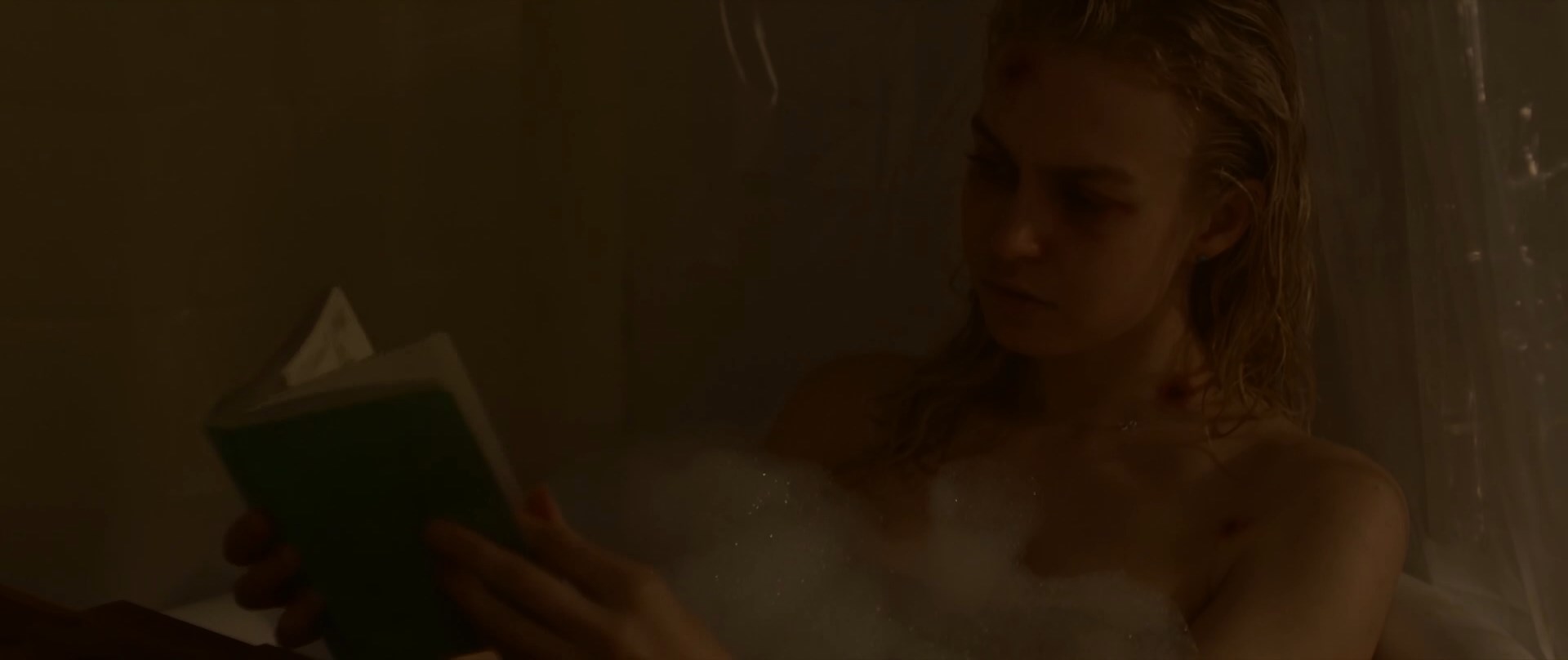 Penelope Mitchell Topless