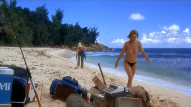 Amanda Donohoe nude - Castaway (1986)