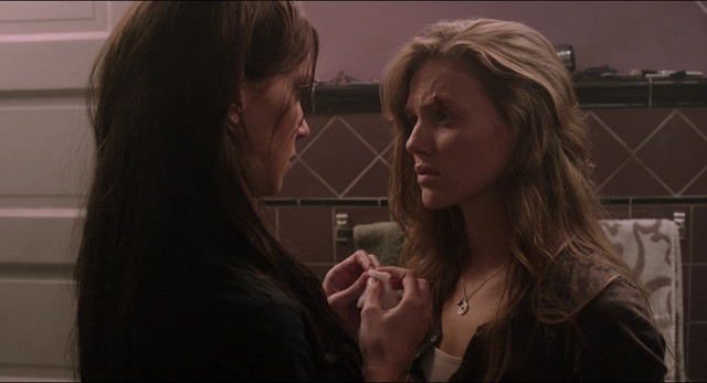 Katie Cassidy sexy, Tracy Spiridakos sexy - Kill For Me (2013) HD