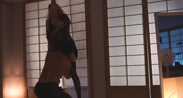 Heather Graham sexy - Two girls and a guy (1998)
