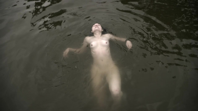 Jennifer Lynn Warren nude - Creature (2011) HD