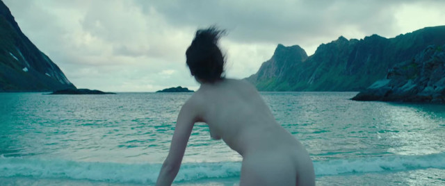 Nude Video Celebs Jenny Slate Nude The Sunlit Night 2019