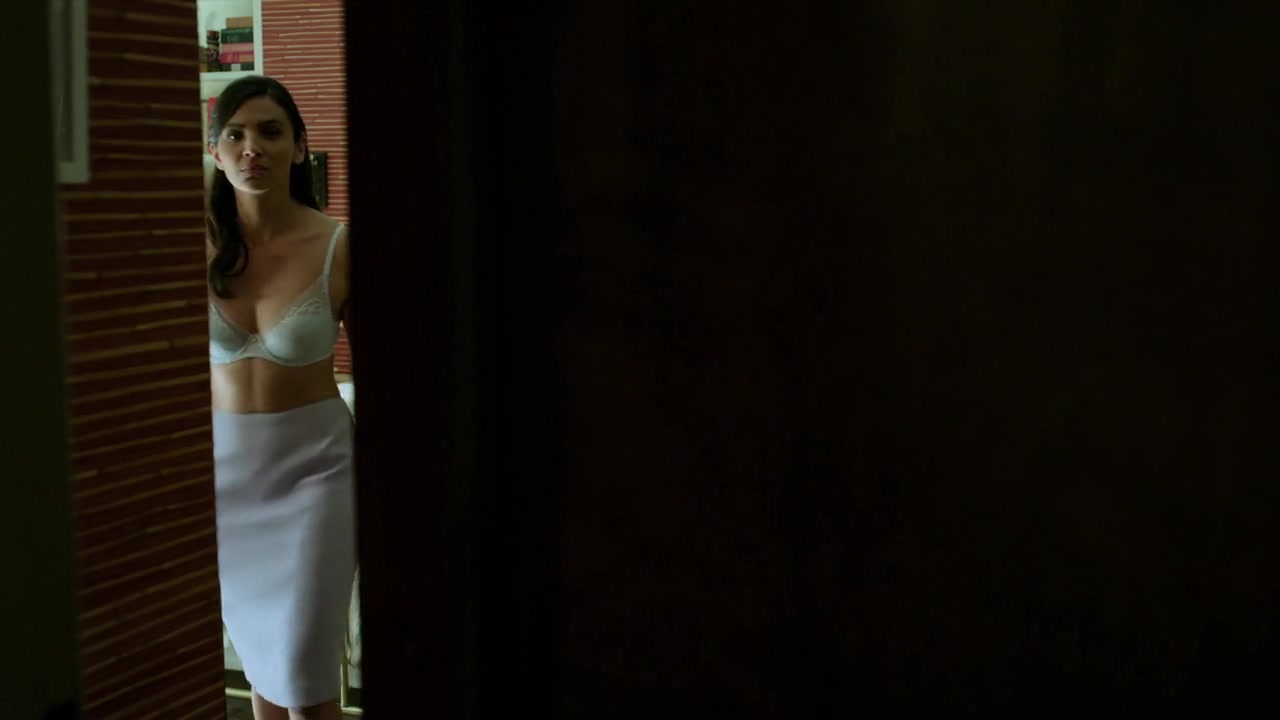 Floriana Lima sexy - Marvels The Punisher s02e06 (2019) .