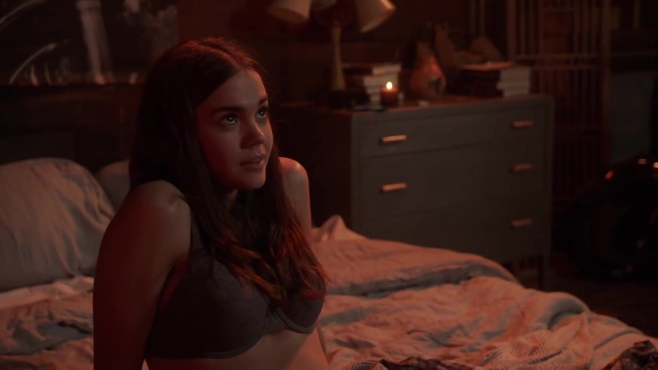 Maia Mitchell sexy - The Fosters s05e07 (2018)