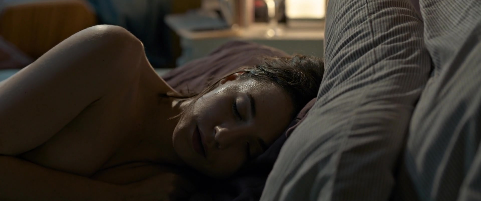 Foreigner movie sex scenes